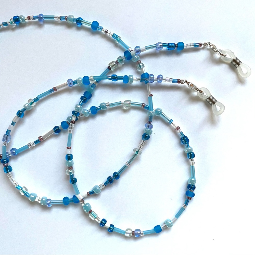 Blue and teal eyeglass chain. Vintage and upcycled beads, 28 inches in length
